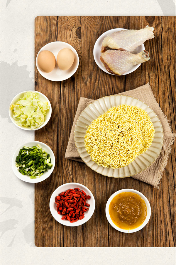https://www.linghangnoodles.com/customized-packaging-fried-ramen-halal-instant-noodles-chicken-soup-product/